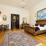 Appartamento Efektowny I Przestronny W Centrum Krakowa Blisko Rynku I Parku By Renters