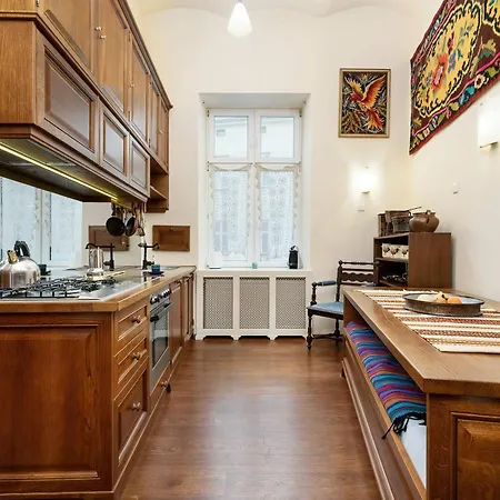 Lejlighed Efektowny I Przestronny W Centrum Krakowa Blisko Rynku I Parku By Renters